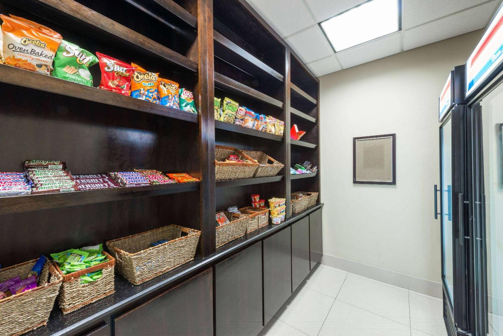 Wingate By Wyndham Lake Charles Casino Area Εξωτερικό φωτογραφία